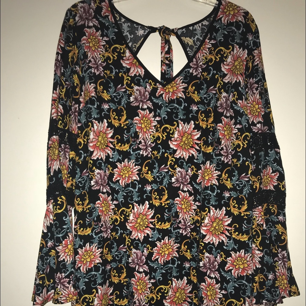 New w/Tag Target Women’s Medium Dress Size Medium